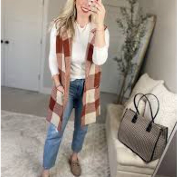 Maurices Long Red and Cream Knit Open Vest with Collar—perfect for layering - Picture 1 of 7